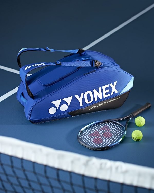 תיק טניס YONEX PRO RACQUET BAG (9PCS) BLUE