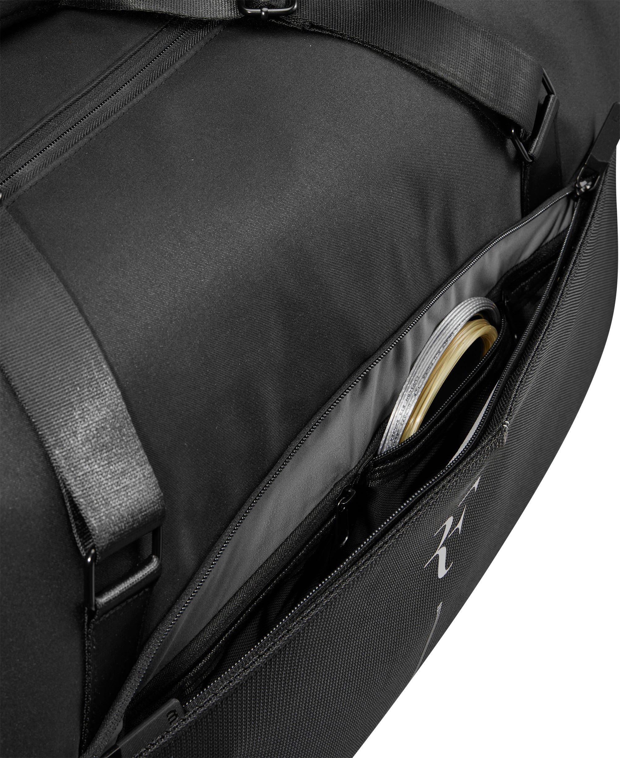 תיק טניס | WILSON RF Practice Bag 6 Pack