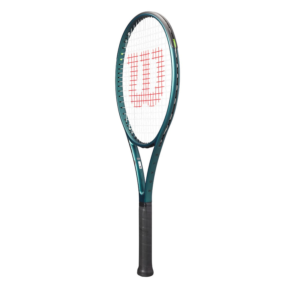מחבט טניס Wilson Blade 104 V9 16x19 - לא שזור